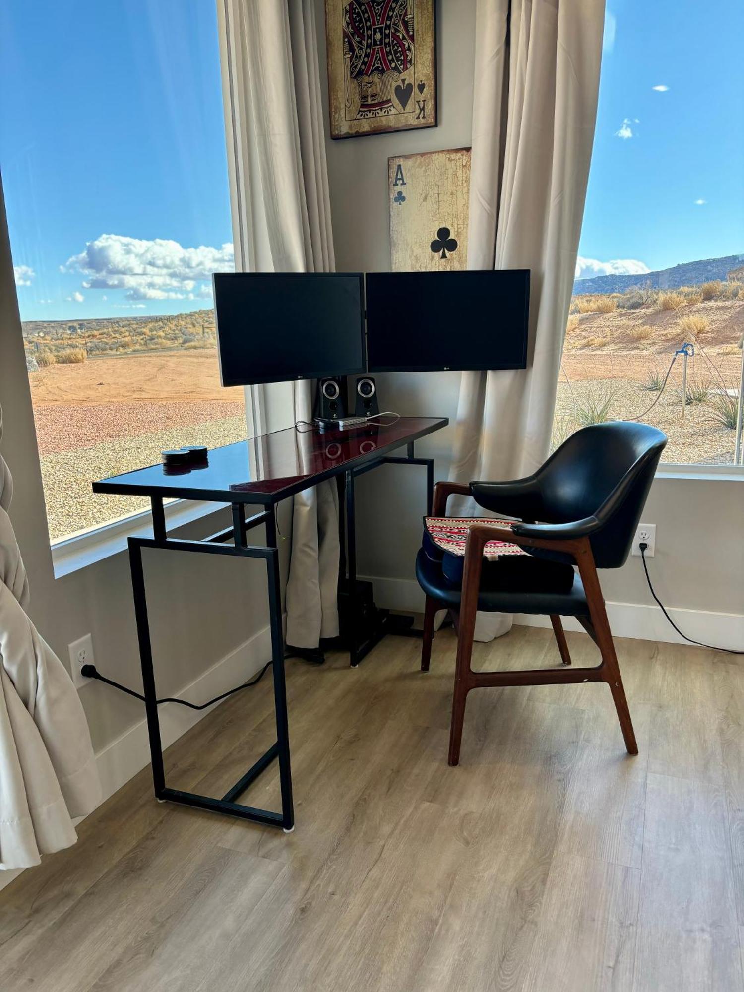 Page Arizona Border Town- Crimson Suite, Desert Canyon Getaway With Views Big Water Exterior photo